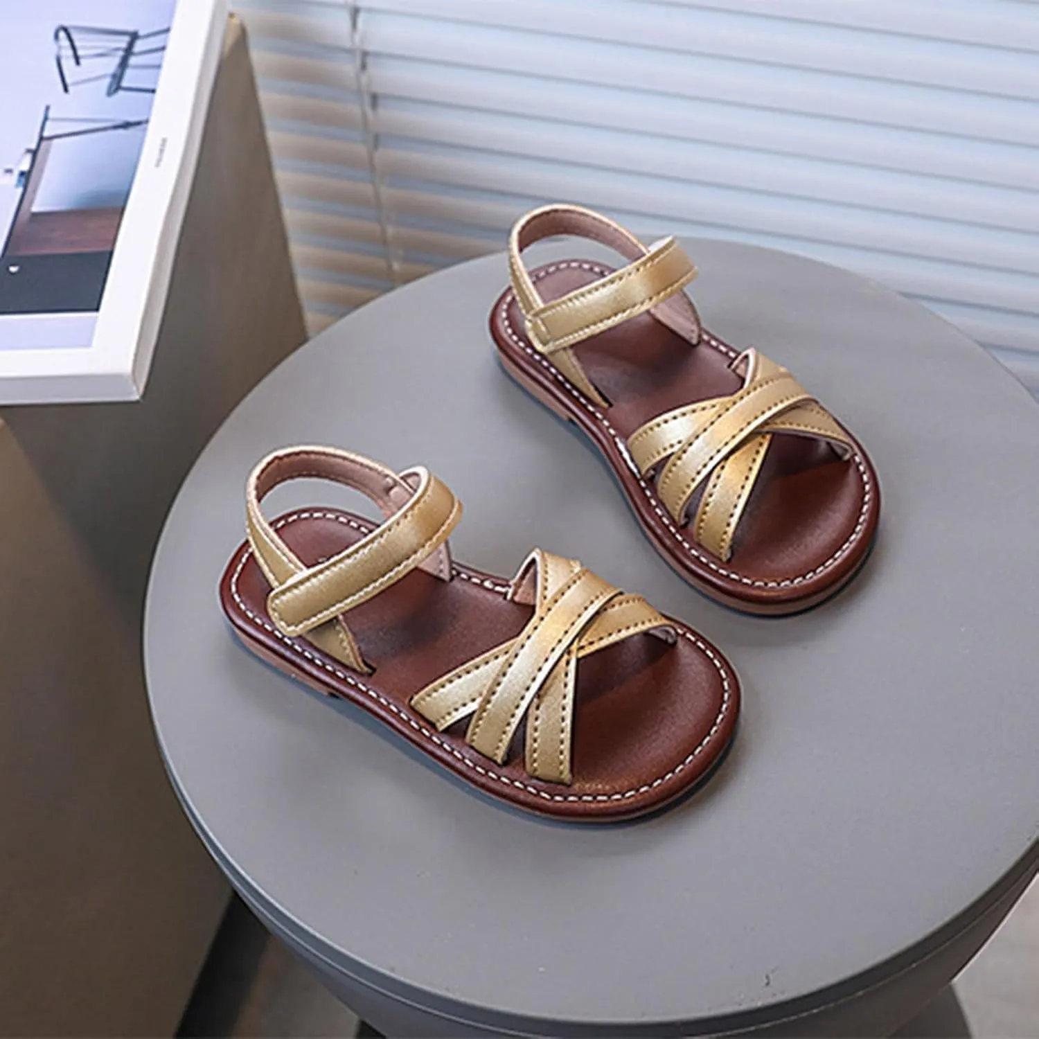 2025 Girls Casual Sandals Fashion Outdoor Sport Walking Footwear with Ankle Strap Summer Slip-On Beach Vacation Slides Comfortable Cute Kids Open Toe Slippers Breathable Dressy Party Dance Shoes