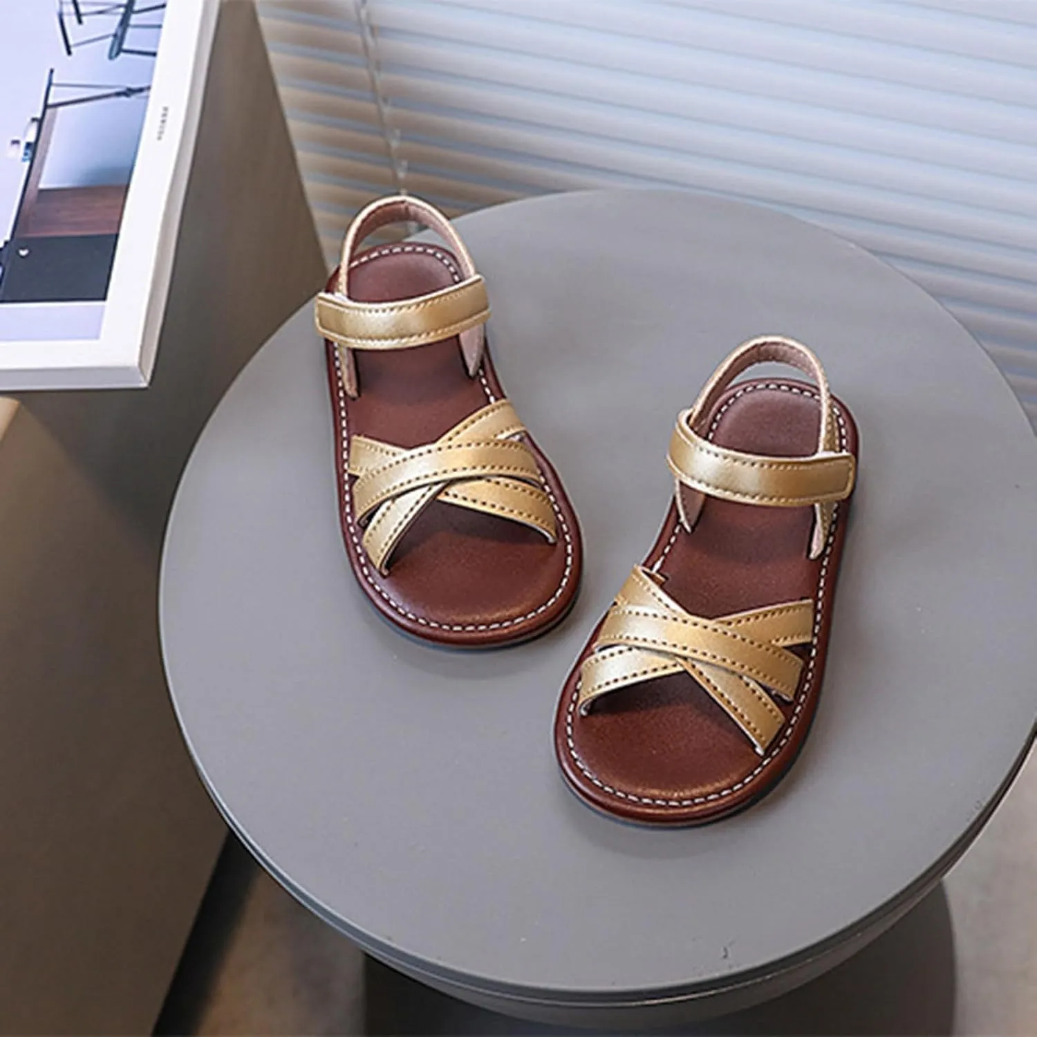 2025 Girls Casual Sandals Fashion Outdoor Sport Walking Footwear with Ankle Strap Summer Slip-On Beach Vacation Slides Comfortable Cute Kids Open Toe Slippers Breathable Dressy Party Dance Shoes