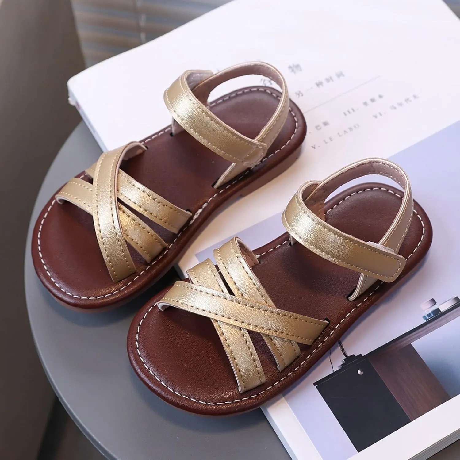 2025 Girls Casual Sandals Fashion Outdoor Sport Walking Footwear with Ankle Strap Summer Slip-On Beach Vacation Slides Comfortable Cute Kids Open Toe Slippers Breathable Dressy Party Dance Shoes