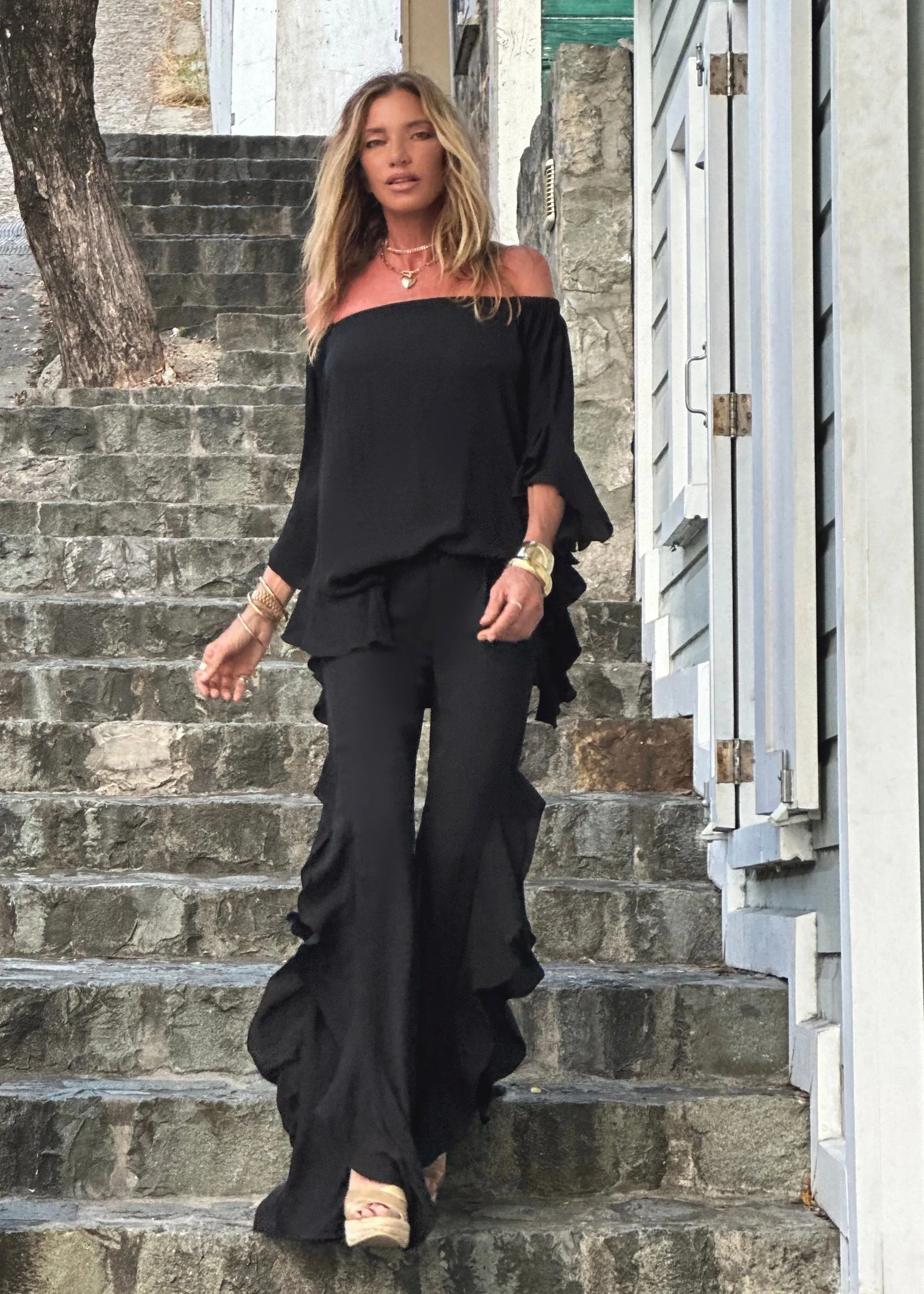 Lucy Top Black (Double Chiffon)