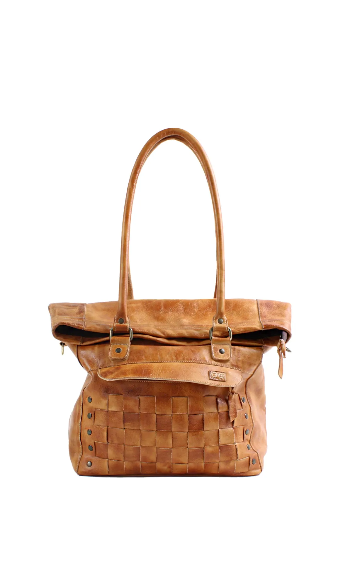 Miriam | Bedstu | Pecan Rustic