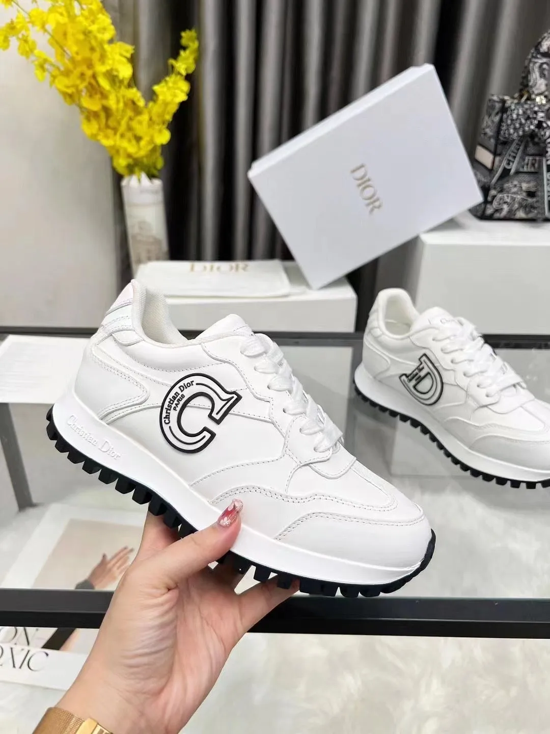 SE1547 C'est Dior Sneaker / Size5-11