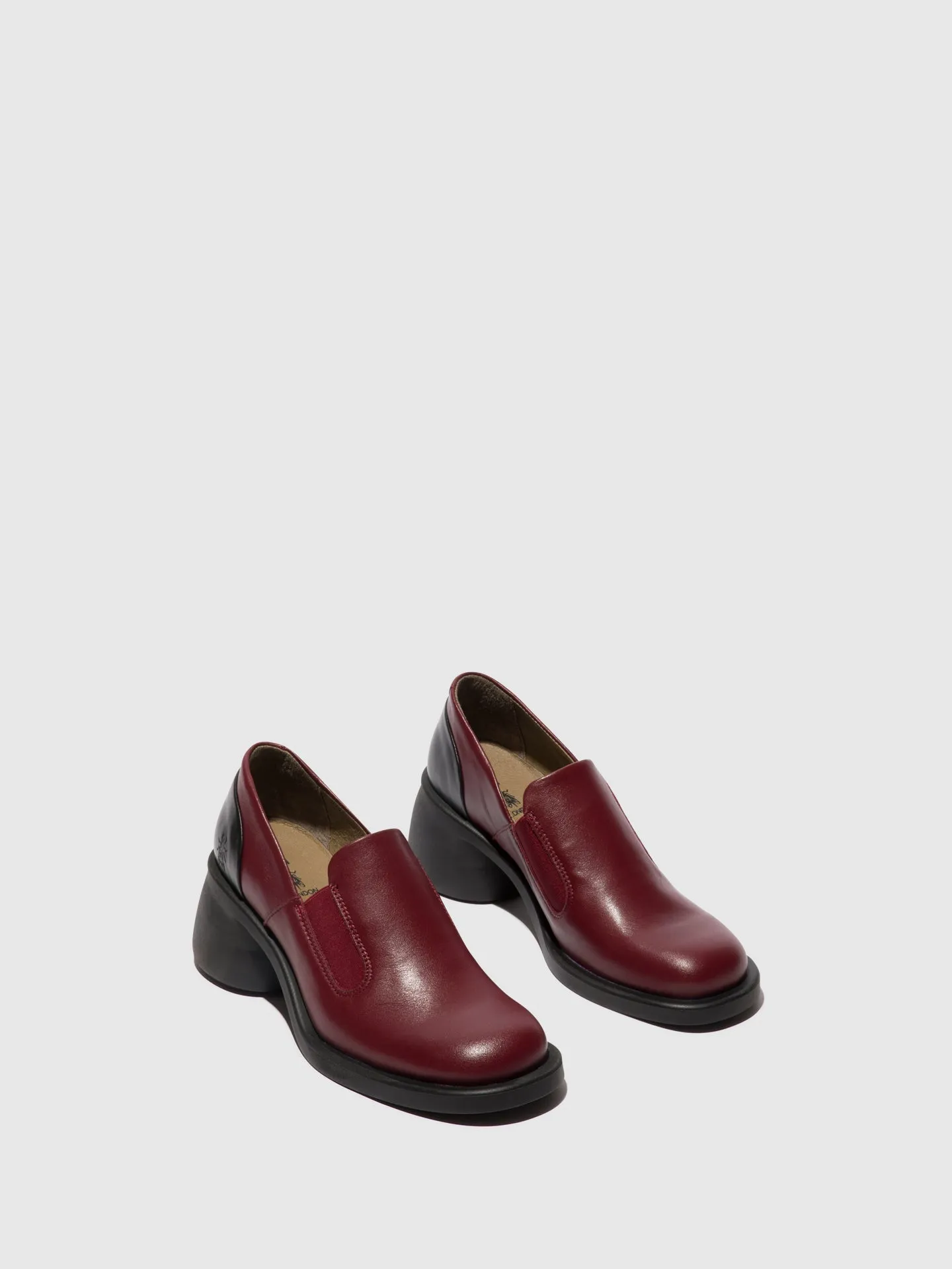 Slip-on Shoes HUCH004FLY WINE/BLACK